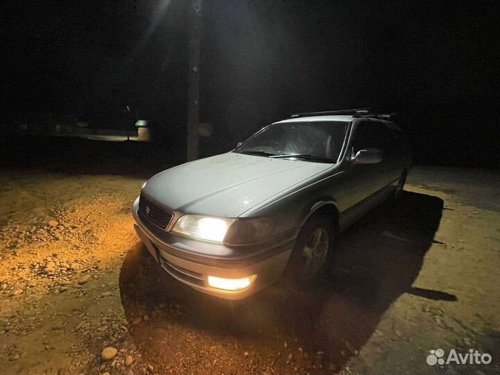 Toyota Mark II Wagon Qualis 2.2 AT, 1999, 93 000 км