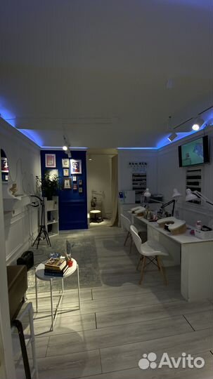 Наращивание ногтей