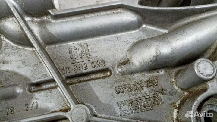 Корпус масляного фильтра б/у для Chevrolet Cruze