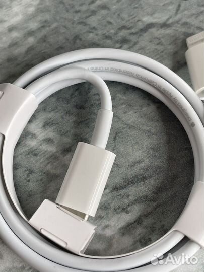 Оригинальный кабель iPhone Type C-Lightning