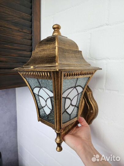 Фонарь уличный настенный