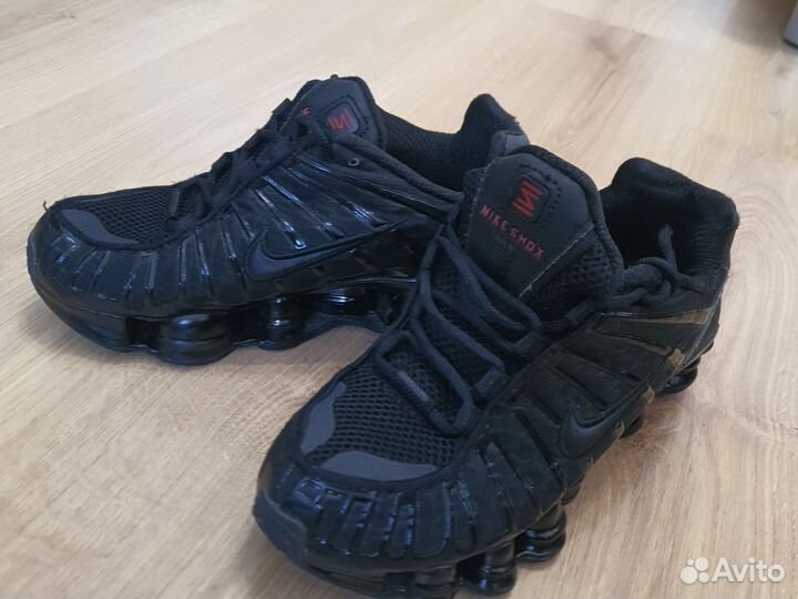 Кроссовки мужские nike shox