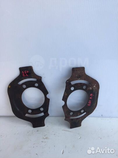 Пыльник тормозного диска передний Infiniti Fx35/45