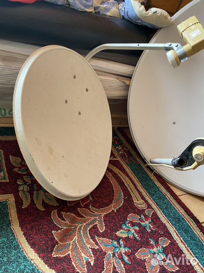 Спутниковая Тарелка с конвертером