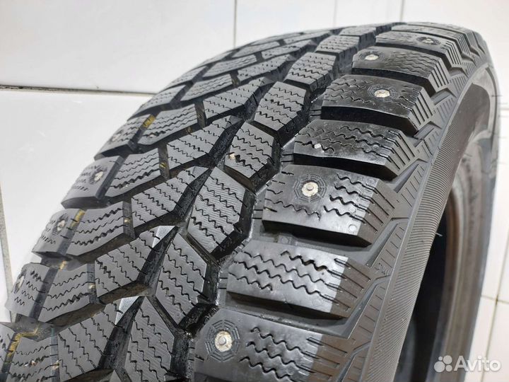 Viatti Brina Nordico V-522 205/65 R16 95T