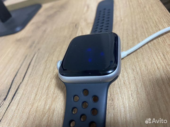 Apple Watch series 5 44mm