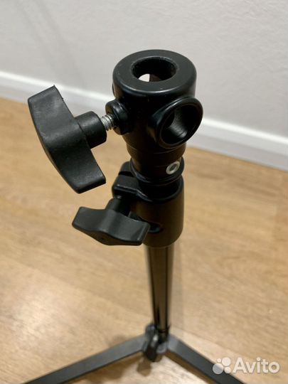 Стойка для фотовспышки backlight