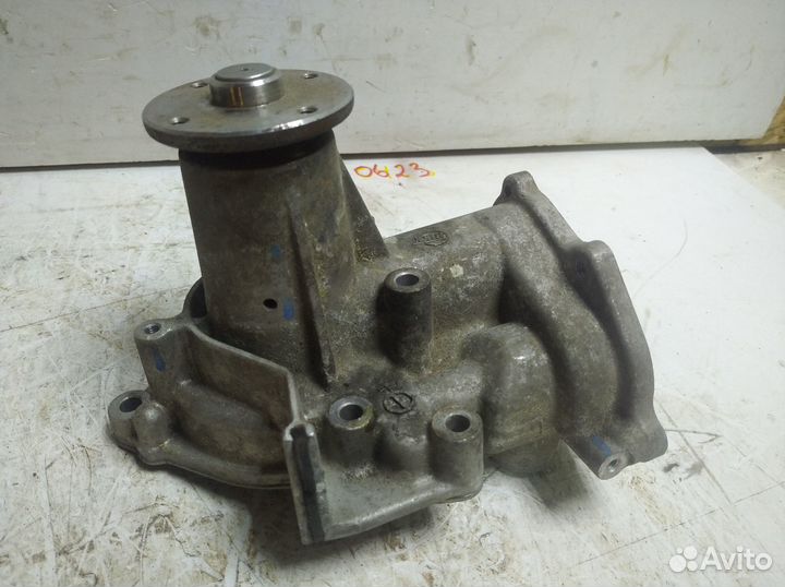 Помпа 4D56 Aisin WPM-068V Mitsubishi L200