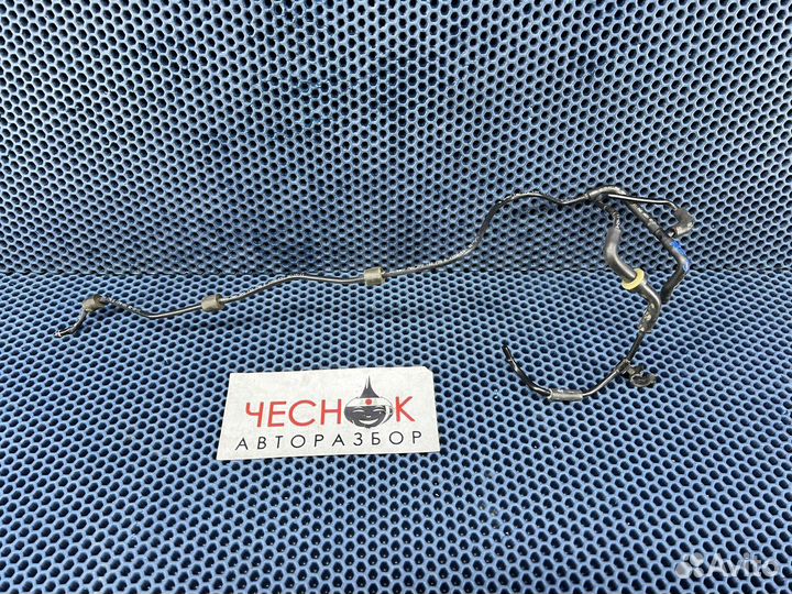 Трубка вакуумная для VW Touareg NF 2/ FL 2010-2018