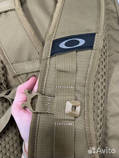 Oakley рюкзак оригинал Link Pack 27L