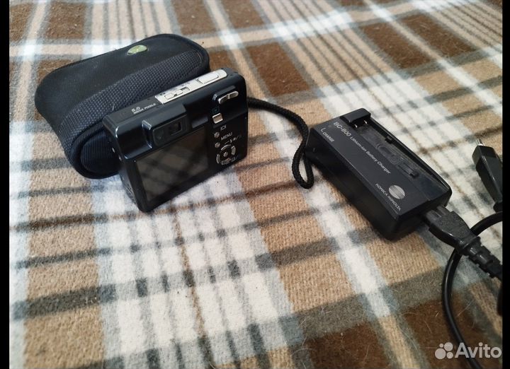 Фотоаппарат Dimage