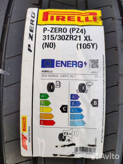 Pirelli P Zero PZ4 315/30 R21 105Y