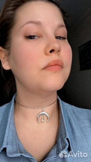 Колье чокер с лунницей и радужной каплей omj