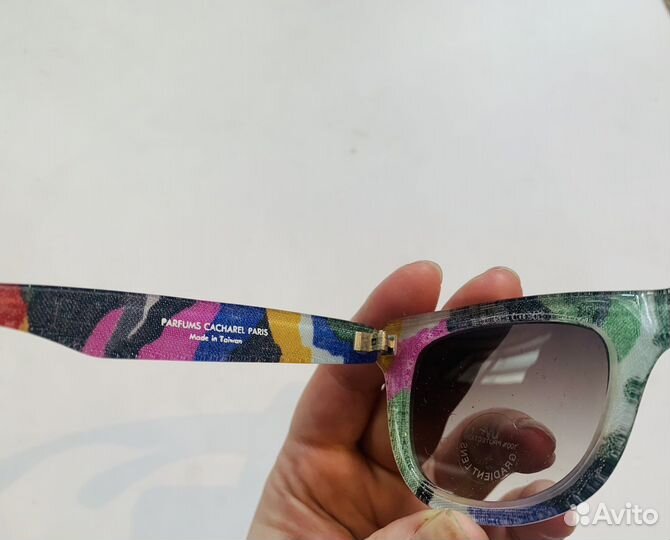 Очки Cacharel. Новые