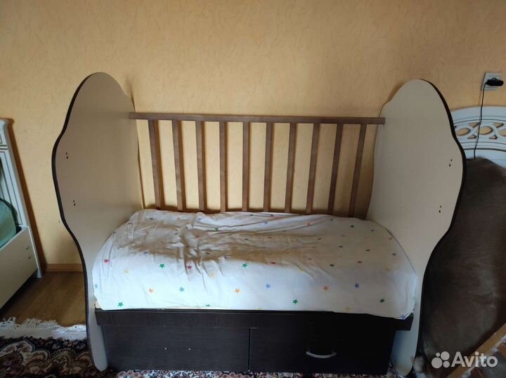 Кроватка