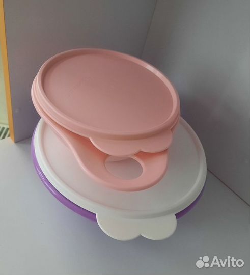 Контейнеры tupperware:Брауни, 1,75л. Милиан, 600мл