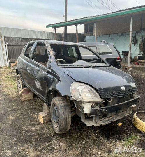 Toyota vitz в разбор на запчасти