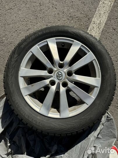 Комлект колес Toyota Corolla 205/55 R16