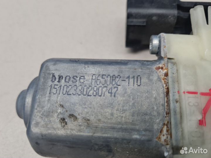 Моторчик стеклоподъёмника задний левый Ford Focus