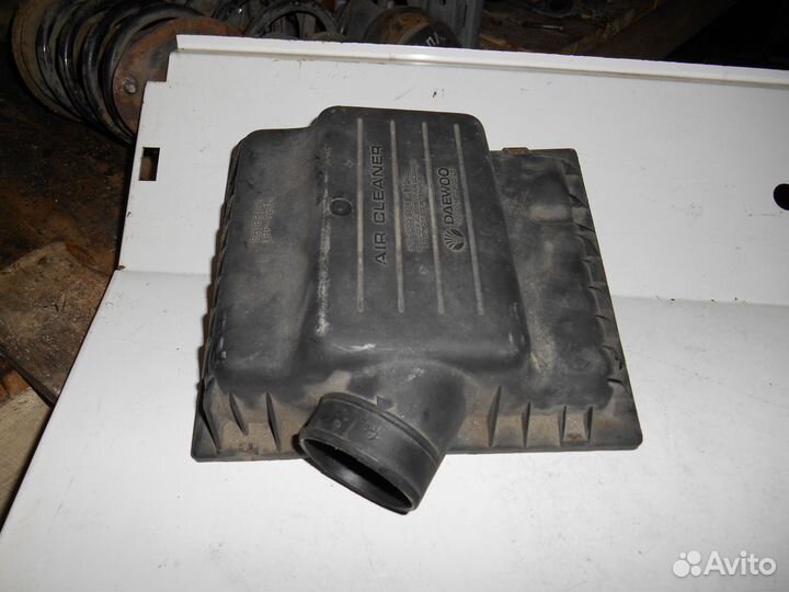 Корпус воздушного фильтра Дэу Нексия Daewoo Nexia