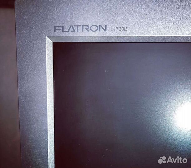 Монитор LG Flatron L1730B