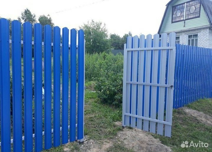 Мeтaлличеcкий штакeтник