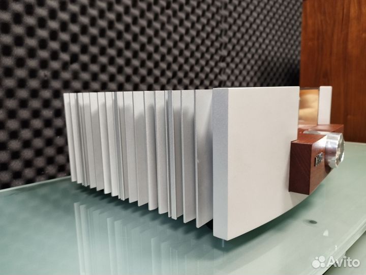 Усилитель pathos logos hi-end