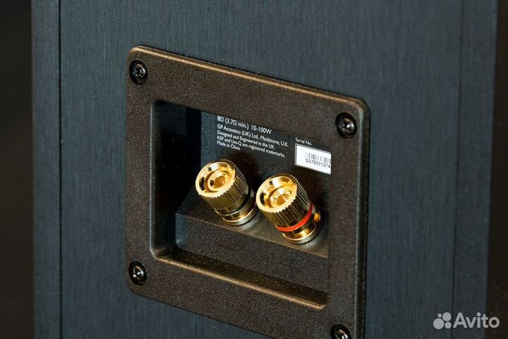 Акустическая система полочная KEF Q150 Walnut