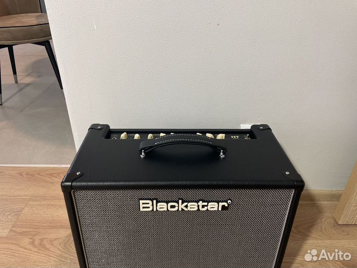 Ламповый комбоусилитель Blackstar HT-20R Mk II
