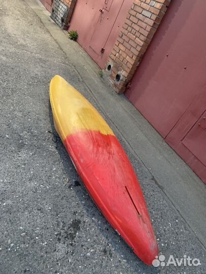 Сплавной каяк, байдарка