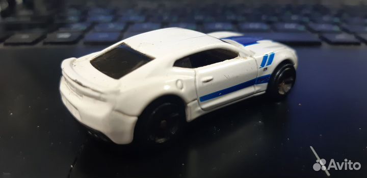 Модель Hot Wheels б/у 2016 Camaro SS