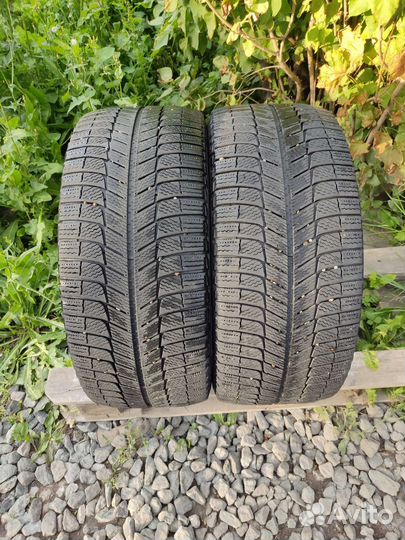 Michelin X-Ice XI3 245/40 R18 97H