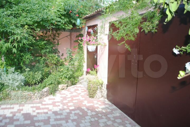 Дом 53 м² на участке 1 сот.