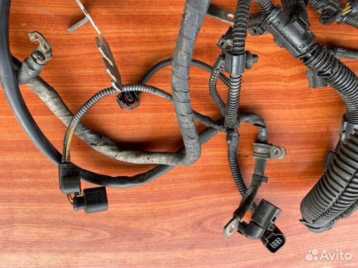 Проводка двигателя Vw Touran BSX 2008