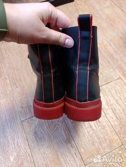 Ботинки кожаные демисезонные