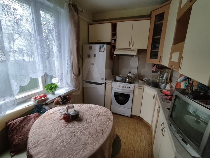 2-к. квартира, 43 м², 1/5 эт.