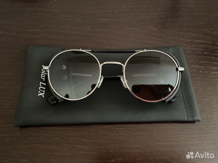 Очки солнцезащитные унисекс