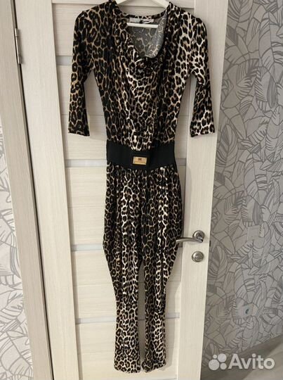 Комбинезон женский