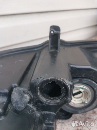 Фара правая Mazda 3 BK