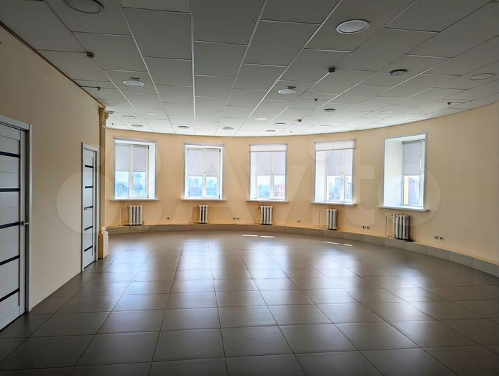 Офис с отличным видом, 85 м²