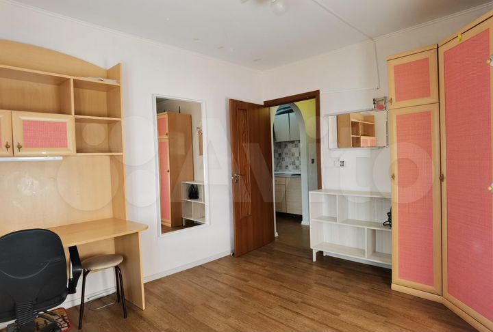 2-к. квартира, 35 м², 4/9 эт.