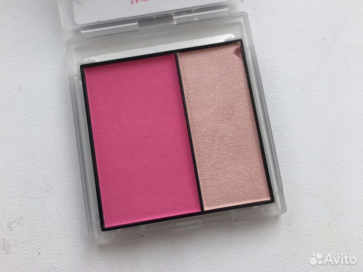 Румяна хайлайтер Mary Kay