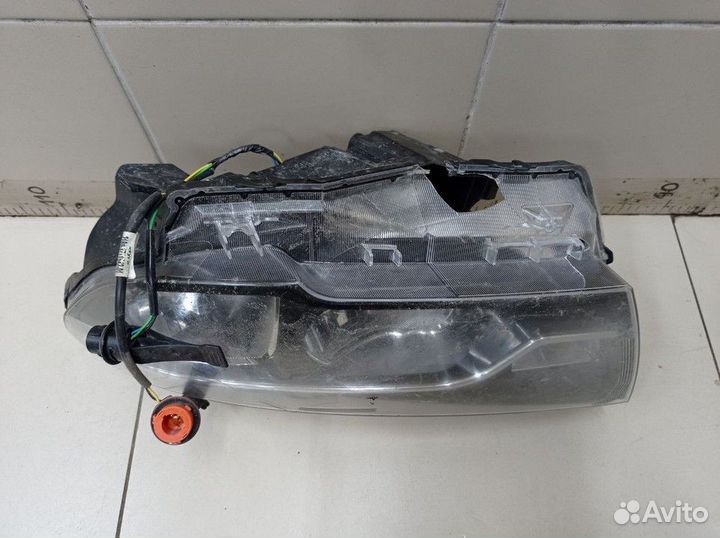 Фара передняя левая LADA Vesta