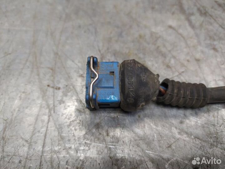 Разъем 2-штекерн. Audi 80/90 B4 1991-1995