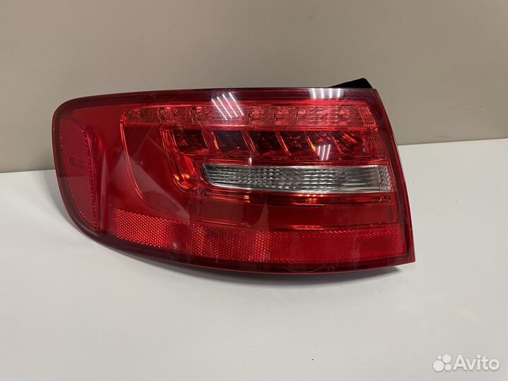 Фонарь левый в крыло Ауди А4 Б8 рестайлинг