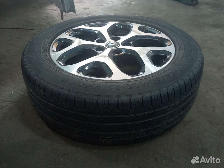 Pirelli Scorpion Verde All Season 215/60 R17
