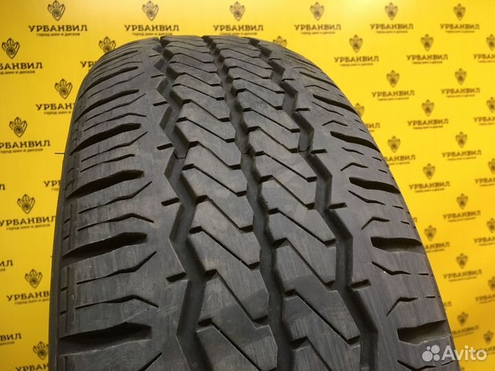 Hankook Radial RA08 215/65 R17 104T