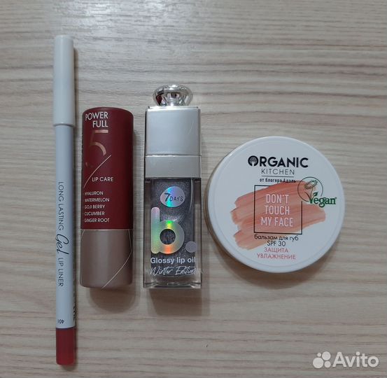 Набор косметики для губ