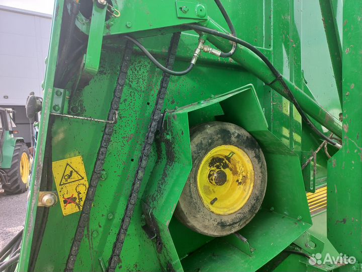 Пресс-подборщик John Deere 580, 1999