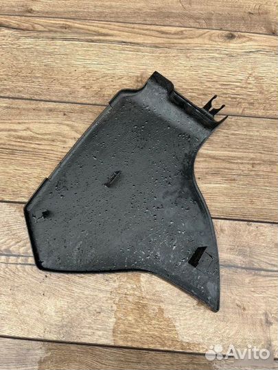 Декоративная крышка Volkswagen Passat 2.0